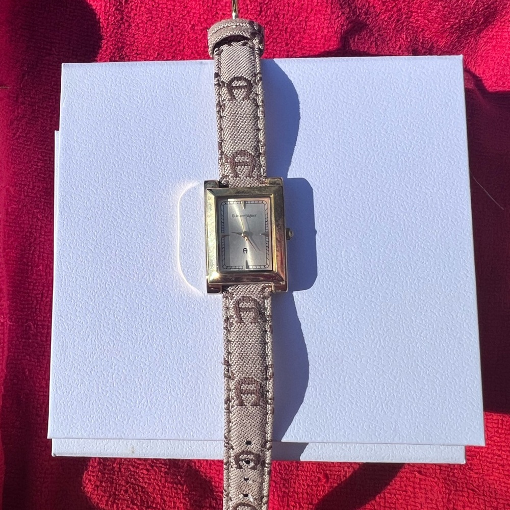 Etienne aigner tan and cream vintage watch Elegant Beige Designer Women's Watch